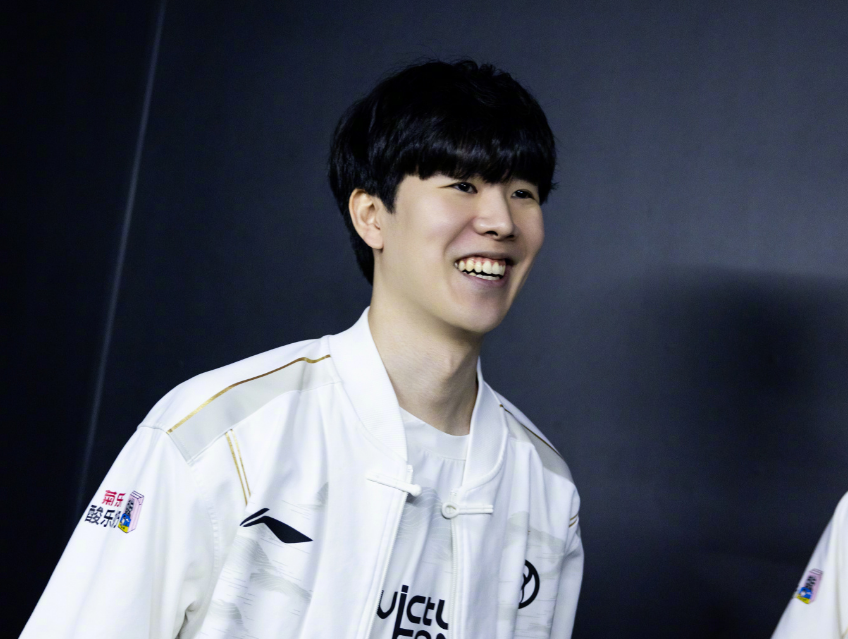 表现将是此 表现将是此