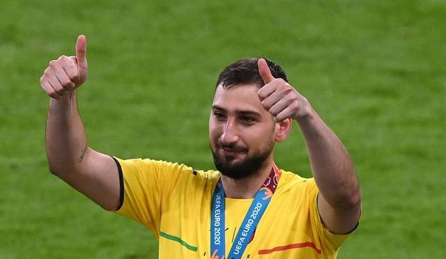 时刻挺身而 时刻挺身而