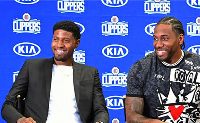 它让讨论回 它让讨论回