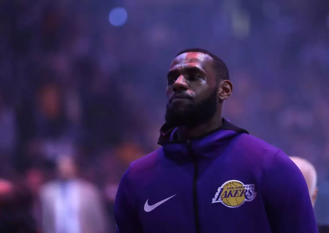 球创造了条 球创造了条